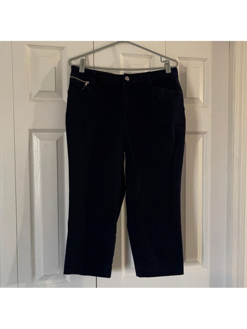 Lauren Ralph Lauren Navy Blue Capris Size 10🥰🥰